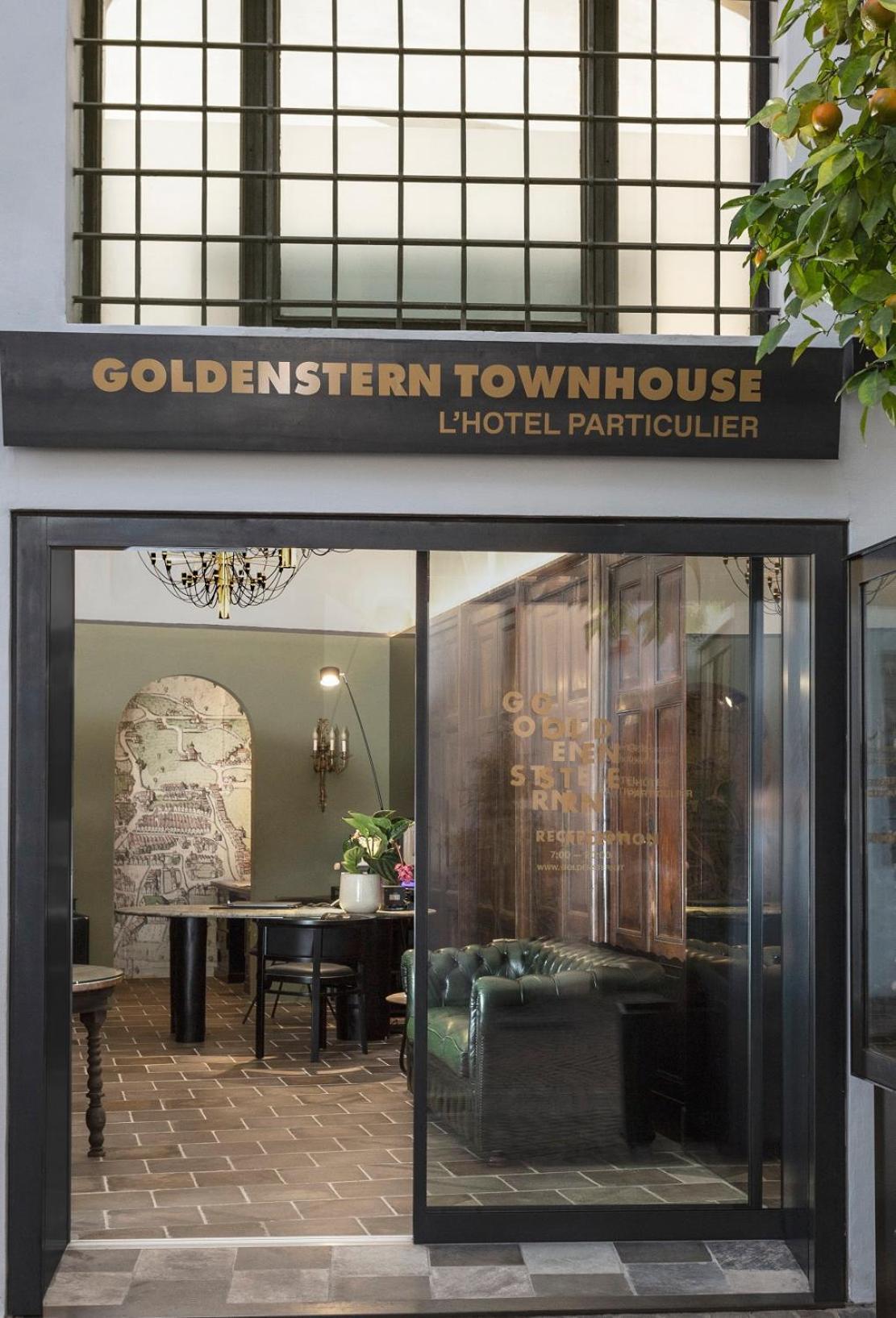 ホテル Goldenstern Townhouse ボルツァーノ エクステリア 写真